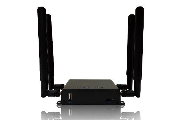 Industrial grade 4G router